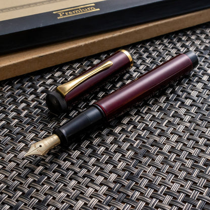 Ohashido Urushi Akatame-Nuri Ebonite Nagahara 14K B Nib Fountain Pen