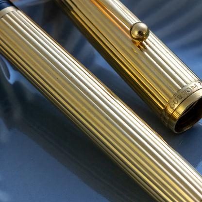 Pilot Custom 745 Gold Pinstripe 18K #10 Gold F Nib Fountain Pen