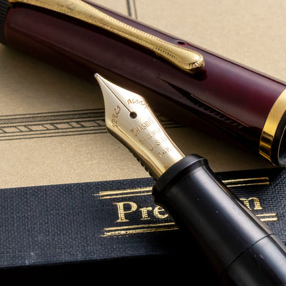 Ohashido Urushi Akatame-Nuri Ebonite Nagahara 14K B Nib Fountain Pen
