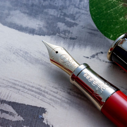 Sailor 85th Anniversary Theta Club Red Urushi 21K H-M Nib Fountain Pen