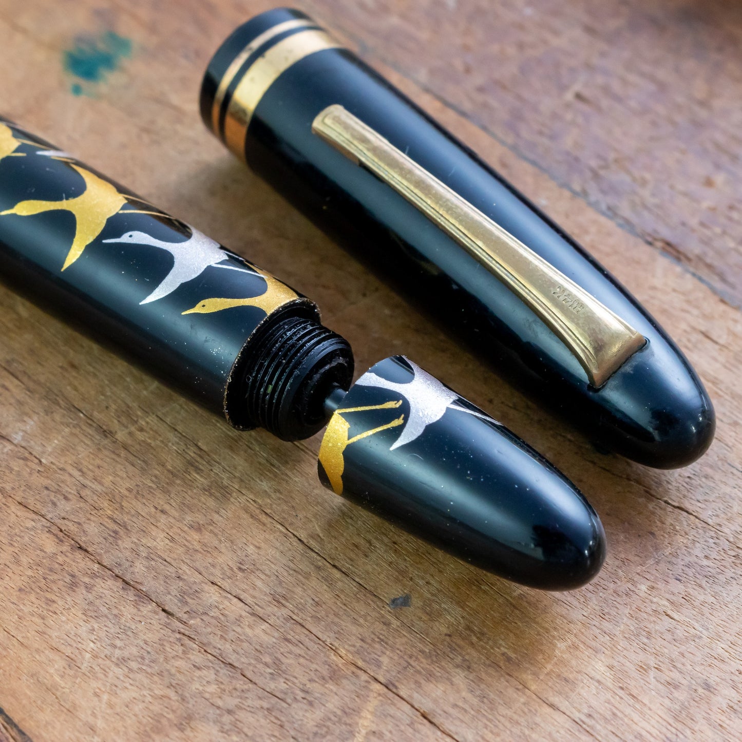 Nishio Ebonite Urushi Crane Maki-e Fountain Pen 14KT Iridium Nib Japan