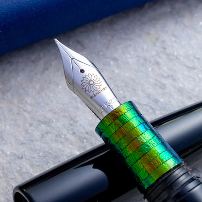 Wancher Dream Pen Tamamushi Wing Maki-e Taishi no Yume 18K WG F Nib Fountain Pen