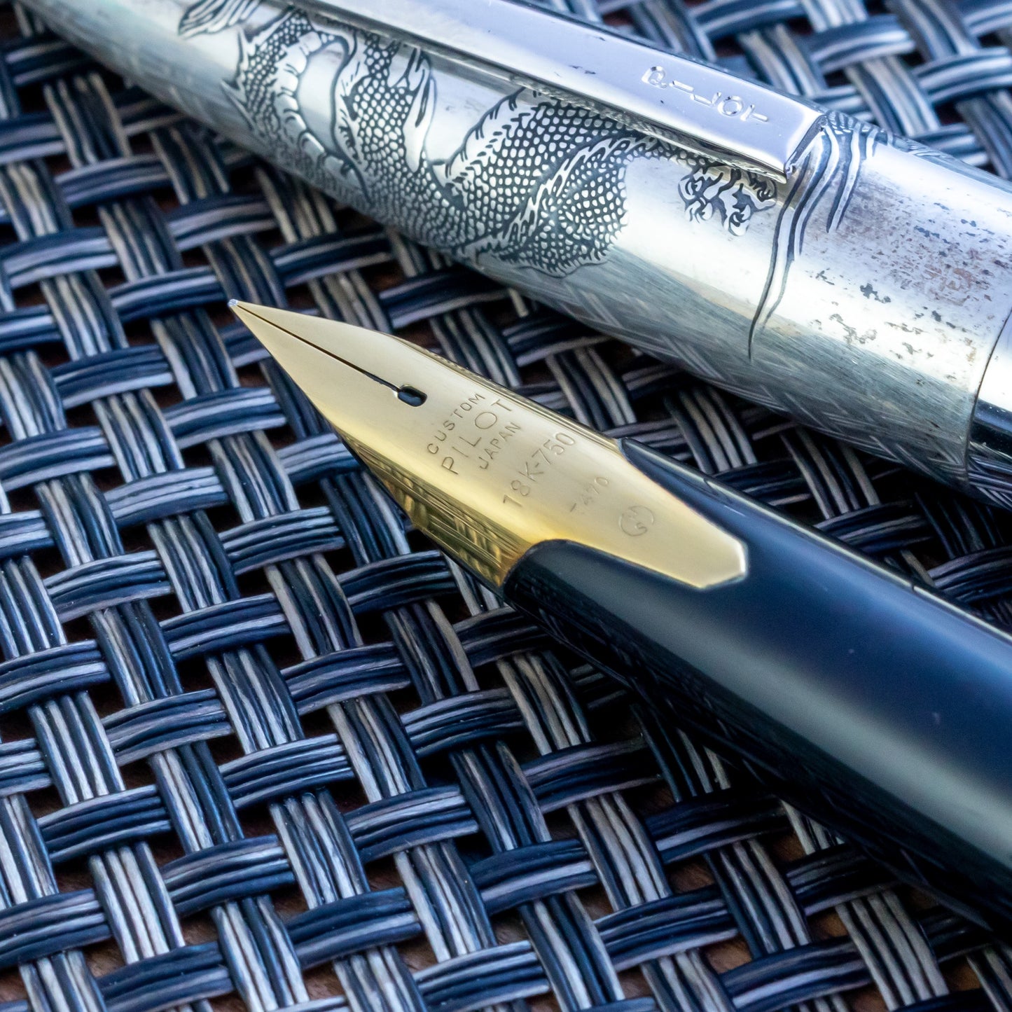 Vintage Pilot Namiki Sterling Silver Dragon Motif Fountain Pen