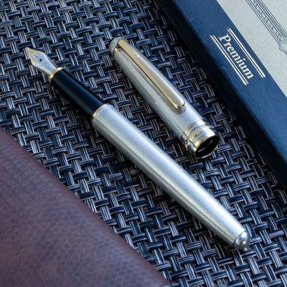 1990s Montblanc Solitaire 925 Sterling Silver Fountain Pen